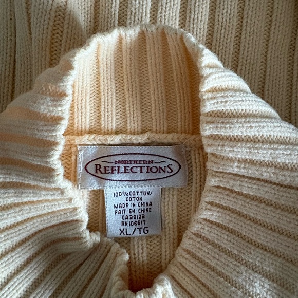 Northern Reflections Textured Knit Sweater in Yellow - Picture 4 of 4